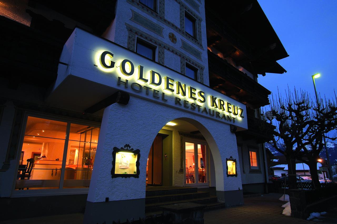 تانهايم Hotel Goldenes Kreuz المظهر الخارجي الصورة